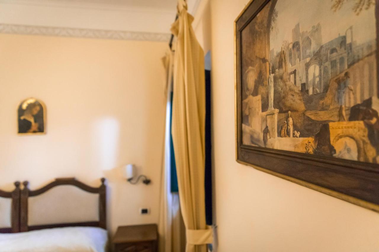 Delle Meraviglie Hotel
