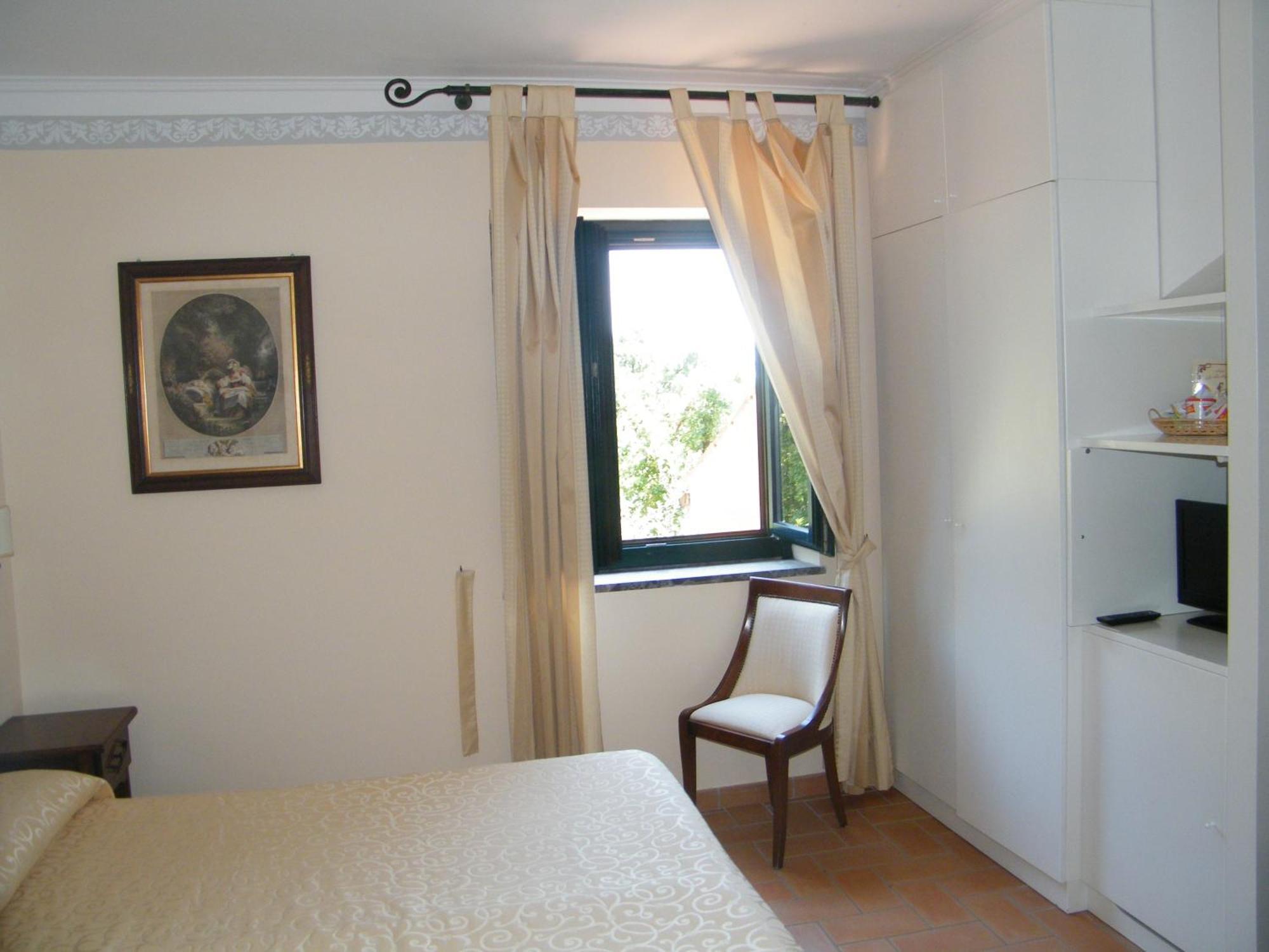 Delle Meraviglie Hotel 3*