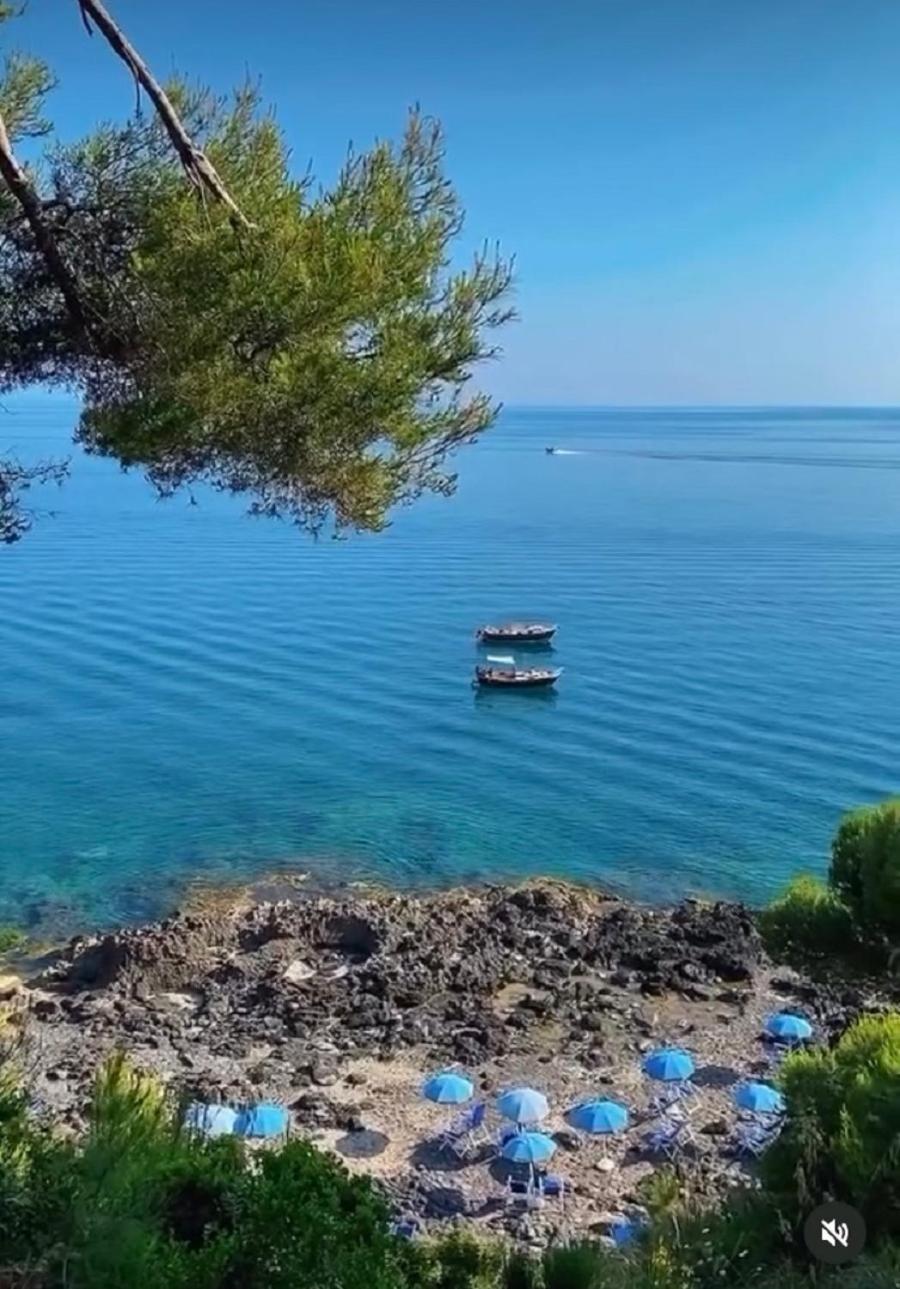 Delle Meraviglie Hotel